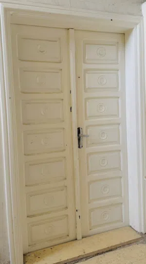 110 m2 3 Bedrooms Apartments for Sale in Zarqa Al Souq