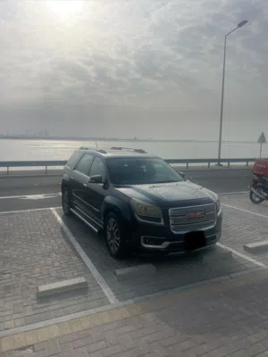 GMC Acadia Denali 2014 - Top Option. Passing insurance one year. Great family SUV.