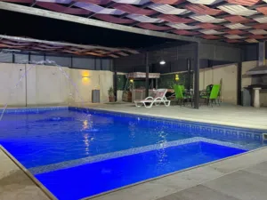 2 Bedrooms Chalet for Rent in Salt South Shuna