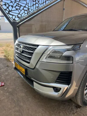 نيسان باترول 2020 فل كامل LE Platinum مع ميزة كاميرا 360 وشاشة لمس