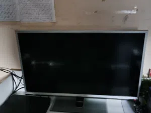 شاشه tcl ممتازه