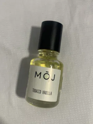 عطر توباكو فانيلا من براند موج  30ml