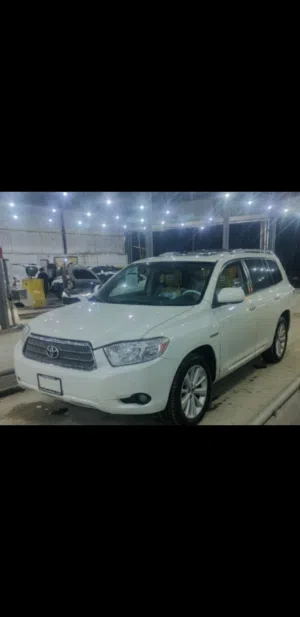 Used Toyota Highlander in Sana'a