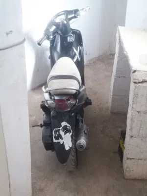 سكوتر بسعر حرق