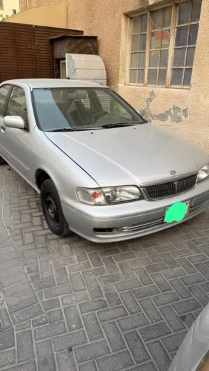 Nissan sunny 1999