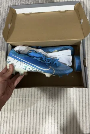 حذاء نايك مريركوريال