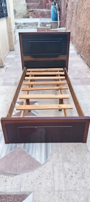 سرير اطفال مفرد