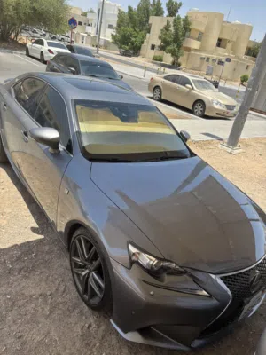 لكزس وارد خليجي is f sport