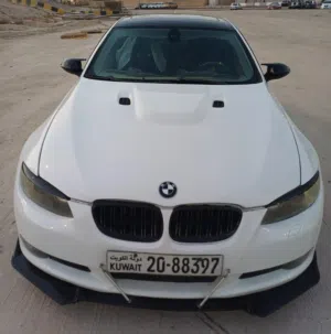للبيع بي ام دبليو لون ابيض 6 سلندر 328 موديل 2008