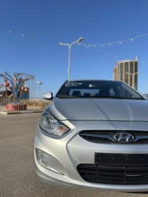 Hyundai Accent 2013