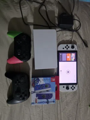 Nintendo switch OLED  بحالة ممتازة