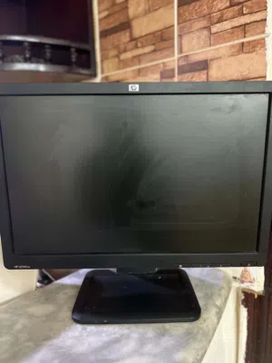 15.6" LG monitors for sale  in Derna