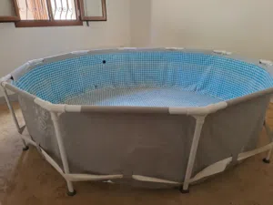 حوض سباحه مستعمل