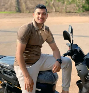 احمد الحويري 