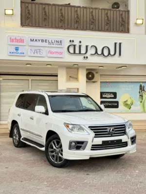 لكسز LX570 موديل 2010