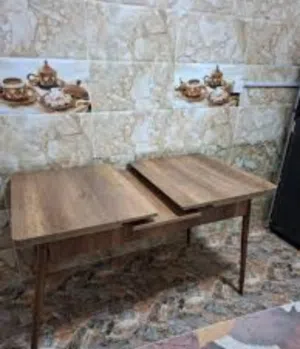 للبيع طاوله سفره و 2 كرسي وفرشه اسفنج