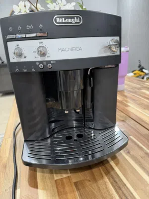 Delonghi Magnifica