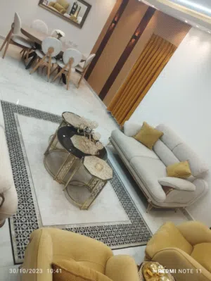 203 m2 4 Bedrooms Apartments for Sale in Ramallah and Al-Bireh Beitunia