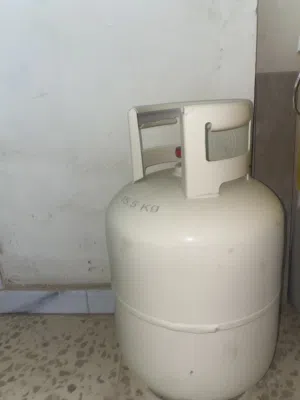 بنبلة غاز جديدة مش مستعملة