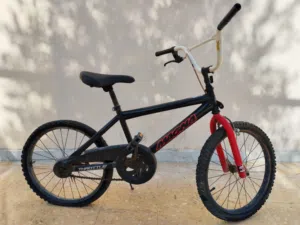 بسكليت Magna Throttle للبيع