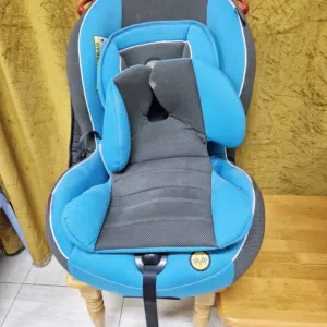 clean baby car seat used once same new