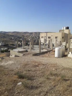 285 m2 4 Bedrooms Townhouse for Sale in Zarqa Dahiet Al Madena Al Monawwara