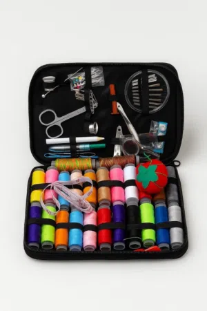 شنطة خياطة كاملة لكل احتياجاتك في الخياطة والتصليحات المنزلية  تصميم عملي وأنيق