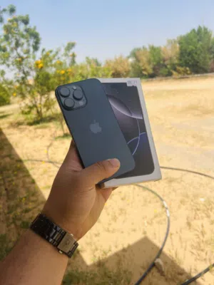16 برو مكس