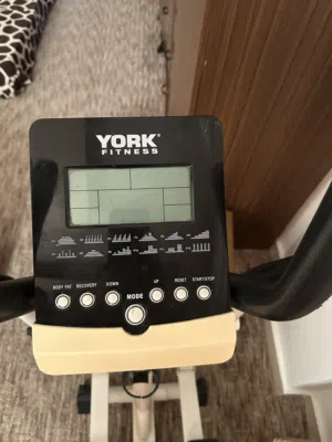 جهاز كروس من شركة  nyork fitness أمريكي بحالة الوكالة