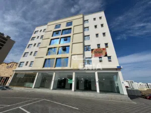 محل تجاري للإيجار بالمعبيلة الجنوبية موقع مميز  Commercial Shop for Rent in Al Mabila South