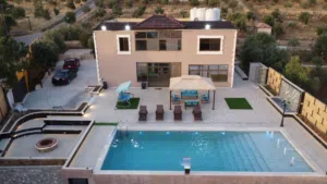 5 Bedrooms Farms for Sale in Jerash Other