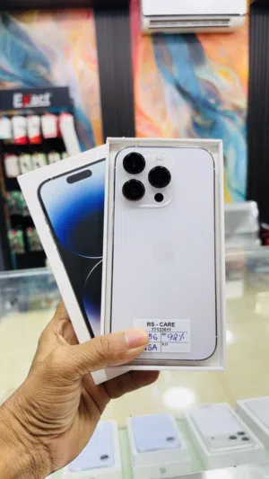 iPhone 14 Pro, 256gb Silver Arabic