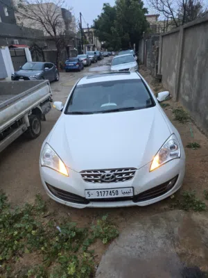 هيونداي جينسس كوبيه للبيع