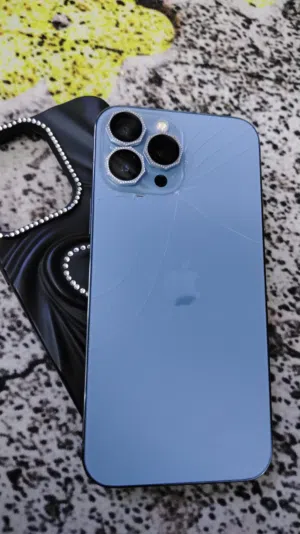 Apple iPhone 13 Pro Max 256 GB in Basra
