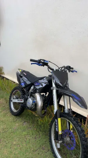 yz85 2010 for sale 800 bd negotiable