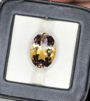 حجر أمترين برازيلي طبيعي مع فحص المختبر natural brazilian ametrine stone with lab test prove