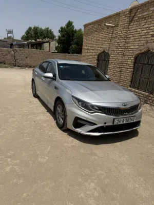 Used Kia K5 in Basra