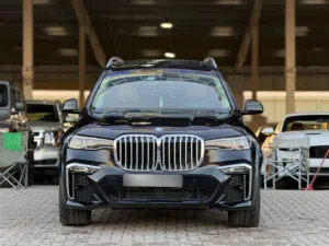 BMW X7  موديل2021 مواصفات أمريكية فل اوبش بحاله ممتازة