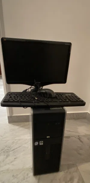 جهاز كمبيوتر مكتبي للبيع