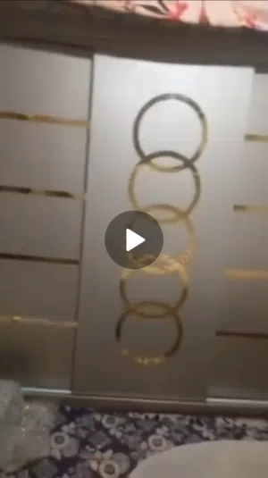 للبيـــــــــع مستعجل غرفه نوم ماليزي مستخدم نظيف استخدام 6 شهور فقط ال