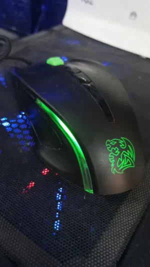 ماوس Tt eSPORTS Black MO-BLE001DT بحالة ممتازة جدا للبيع