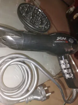 سشوار شعر سونا 2000 w بحاله ممتازه