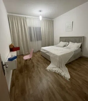 سرير كنج مع مرتبه طبيه king bed with mattress