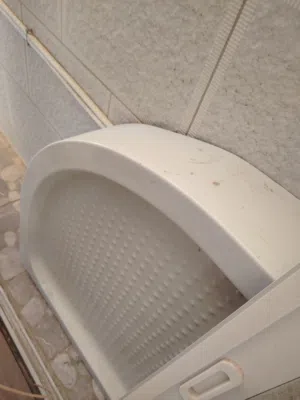 شور بكس مع باب أكورديون