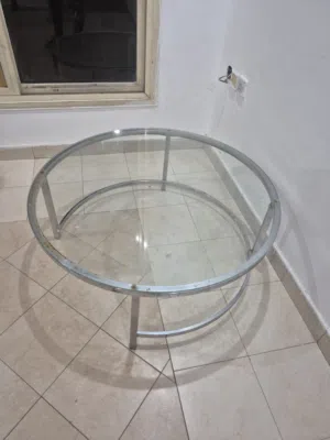 طاولة للبيع فى الفحيحيل