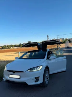 Used Tesla Model X in Amman