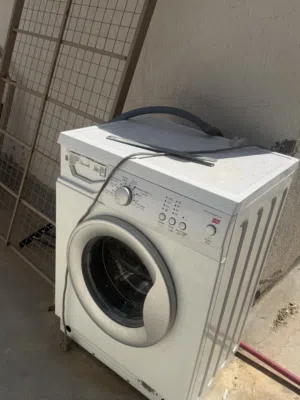 للبيع غساله وباب