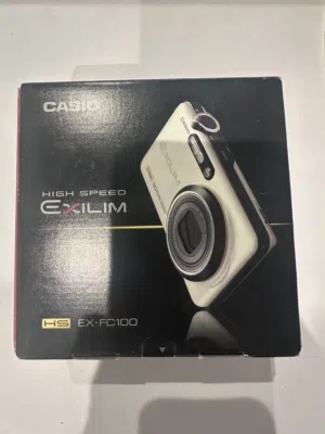 Casio Exilim EX-FC100 High Speed Digital Camera (NEW / Complete in Box)