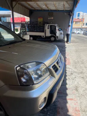 نيسان اكس تريل 2004