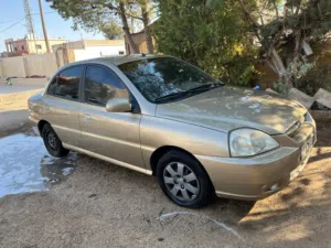 كيا ريو 2004